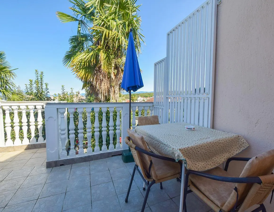 Apartment Toni Malinska